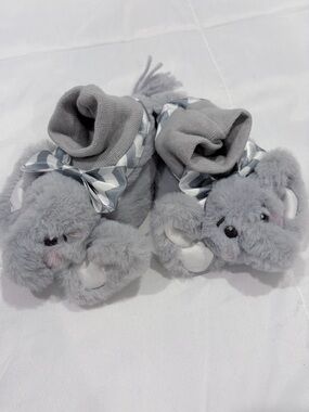 Bearington Baby Elephant Lil' Spout Booties Newborn